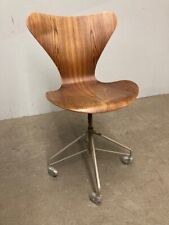 Sedia arne jacobsen usato  Viterbo