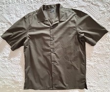 Uniqlo mens medium for sale  PWLLHELI