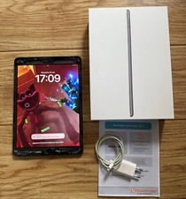 Ipad 8ème génération d'occasion  Wasquehal
