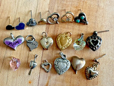 Lote de joyas corazones y medallones reloj medallón pendientes medallón corazón segunda mano Lote de joyas corazones y medallones reloj medallón pendientes medallón corazón segunda mano  Embacar hacia Mexico