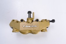 Używany, Zacisk hamulcowy przedni prawy SUZUKI GSXR 750 K4 K5 2004-2005 na sprzedaż  PL