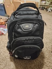 Usado, Mochila para laptop Ogio Renegade cinza bolsos grandes estojo para óculos de sol comprar usado  Enviando para Brazil