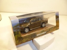 1/43 MINICHAMPS VW AMAROK 2009 comprar usado  Enviando para Brazil