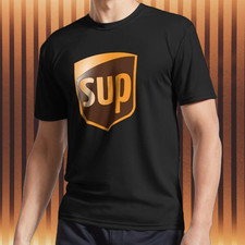 Nova Camiseta Ativa Logotipo Paródia SUP Unissex Engraçada Americana EUA Tamanho P-5XL comprar usado Nova Camiseta Ativa Logotipo Paródia SUP Unissex Engraçada Americana EUA Tamanho P-5XL comprar usado  Enviando para Brazil