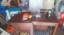 Machine coudre singer d'occasion  Les Mureaux