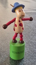 Figurine marguerite wakouwa d'occasion  Aigrefeuille-d'Aunis