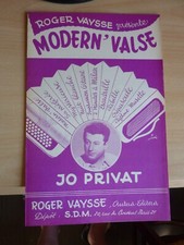 Privat modern valse d'occasion  Carrières-sur-Seine
