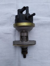 Ancienne pompe carburant d'occasion  Fonsorbes