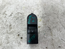 Window switch vauxhall for sale Window switch vauxhall for sale  BILSTON