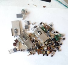 Lot 115 transistors d'occasion  Vergèze