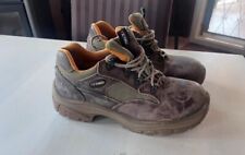 Scarpe trekking montagna usato  Gioia del Colle