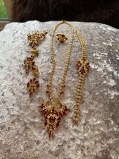 Set red stone for sale  SWINDON