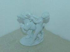 Porcelain figurine cherub d'occasion  Expédié en Belgium