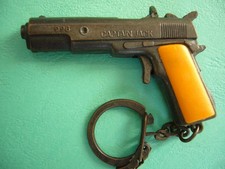 Porte clés miniature d'occasion Porte clés miniature d'occasion  Mazan