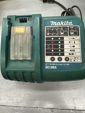 Makita fast charger d'occasion  Expédié en Belgium