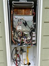 Rinna rl94en tankless for sale  Trenton