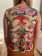 Gilet collection bébés d'occasion Gilet collection bébés d'occasion  Aussonne