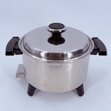Usado, Antigo LIFETIME 5 qt West Bend Caçarola de Núcleo Líquido Panela Elétrica LT2005OCU EUA comprar usado  Enviando para Brazil