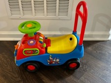 Disney Mickey & Friends passeio de atividade brinquedo carro caminhão empurrador andador direção comprar usado  Enviando para Brazil