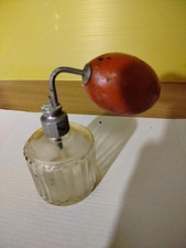 Vecchio spruzzatore profumo usato  Predappio