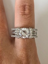 Beautiful round clear for sale  Chalfont
