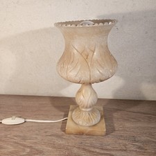 Jolie lampe albatre d'occasion  Ligueil