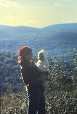 Usado, Foto Slide Vintage 1976 Mulher Bebê Natureza Paisagem Mãe comprar usado  Enviando para Brazil