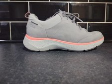 Clarks walking shoes for sale  PINNER