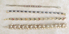 bangles assorted 14 for sale bangles assorted 14 for sale Louisville