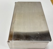 Caixa de aço inoxidável com furos de montagem marca 8”L x 5”W x 3”H aprox- COMO ESTÁ! comprar usado  Enviando para Brazil