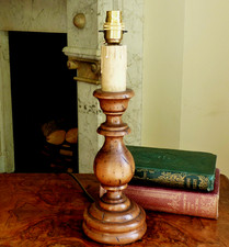 Turned wood table for sale Turned wood table for sale  BRIDGNORTH