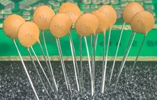 Condensatori ceramici disco usato Condensatori ceramici disco usato  Roma