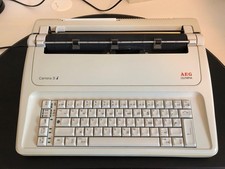 Elektrische schreibmaschine ae gebraucht kaufen  München
