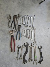 Lots tools including for sale  Williams