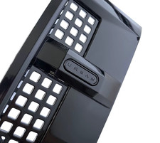 Ventilação lateral crachá tablet URBAN Land Rover Defender L663 preto brilhante, usado comprar usado Ventilação lateral crachá tablet URBAN Land Rover Defender L663 preto brilhante, usado comprar usado  Enviando para Brazil