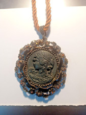 Ciondolo cammeo volto usato  Luzzi