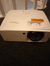 Projetor compacto ecológico Optoma UHZ66 pouco usado comprar usado  Enviando para Brazil
