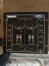 Mixer numark 1000 usato  Forio
