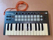Controle Midi Novation LaunchKey Mini Mk1 comprar usado  Enviando para Brazil