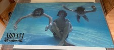 Pôster promocional Nirvana 1992 Nevermind – Discos originais DGC na piscina 20x36 raro comprar usado Pôster promocional Nirvana 1992 Nevermind – Discos originais DGC na piscina 20x36 raro comprar usado  Enviando para Brazil