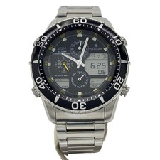 Usado, Relógio usado Citizen C300-T009603 estojo tamanho 4,8 ×4,2cm #101021 comprar usado Usado, Relógio usado Citizen C300-T009603 estojo tamanho 4,8 ×4,2cm #101021 comprar usado  Enviando para Brazil