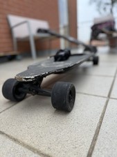Longboard elettrico cool usato  Grugliasco