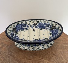 Usado, Saboneteira polonesa feita à mão cerâmica azul branco flores pássaro pedestal oval comprar usado  Enviando para Brazil