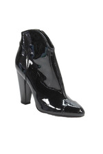 Botas de tornozelo Burberry femininas de couro envernizado com zíper lateral salto preto tamanho 38 8 comprar usado Botas de tornozelo Burberry femininas de couro envernizado com zíper lateral salto preto tamanho 38 8 comprar usado  Enviando para Brazil