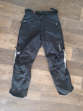 Pantalone helly hansen usato Pantalone helly hansen usato  Spedire a Italy