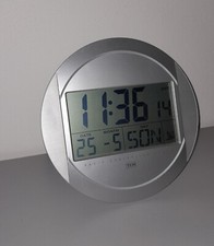 Tcm digital funkuhr gebraucht kaufen  Gessertshausen
