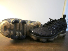 Usado, NOVO SEM CAIXA Tênis Nike Air Max VaporMax Plus Preto Dourado Masculino EUA Tamanho 9 CW7299-001 comprar usado  Enviando para Brazil