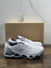 Mizuno sneaker uomo usato  Ostuni