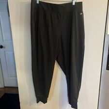 Gap fit women for sale  Spotswood