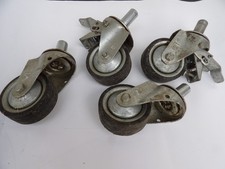 Lot roulettes pivotantes d'occasion Lot roulettes pivotantes d'occasion  Varennes-en-Argonne